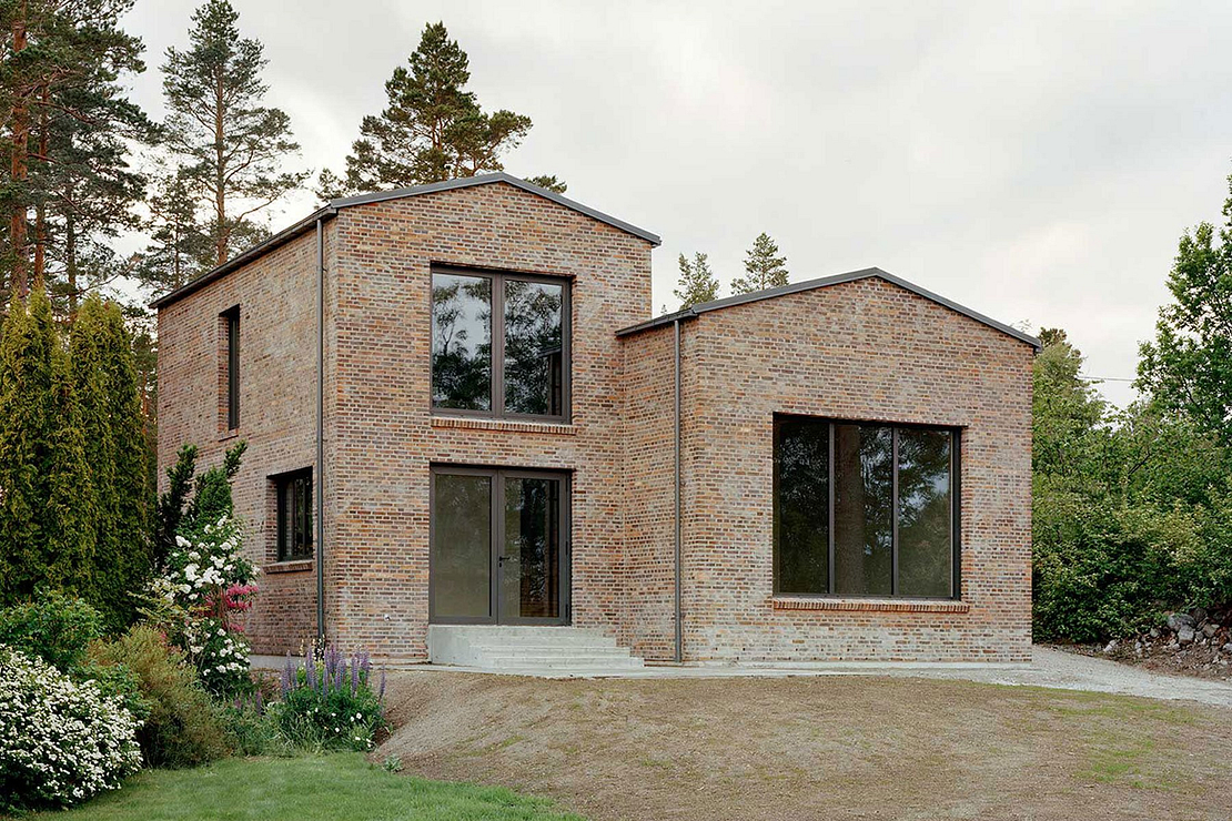 the-ultimate-modern-brick-house-list-1